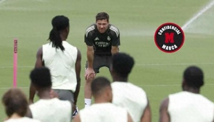 世界杯高清直播-曝阿隆索曾怒斥皇马球员：我可不是来教幼儿园的！