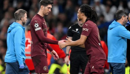 世界杯高清直播-跟队：斯通斯将离开曼城；除非阿克愿当第5中卫否则他也离队