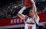 世界杯在线观看-奎因半场9投5中、三分4中3得到13分3篮板5助攻1抢断